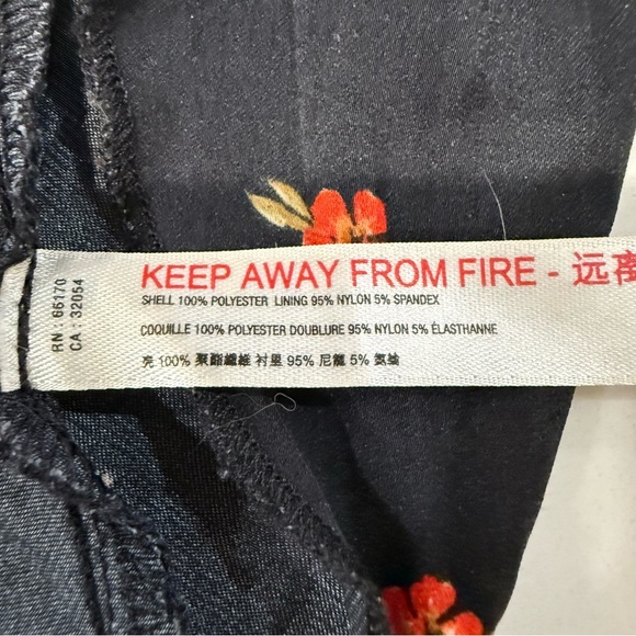 Free People Intimately Let Me Love Asymmetrical Floral Tank Top Women’s XS Black - Picture 10 of 12